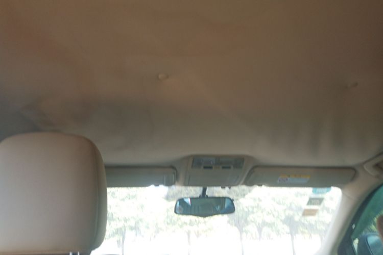 丰田 汉兰达 2015款 2.0T 两驱精英版 5座中控内饰22