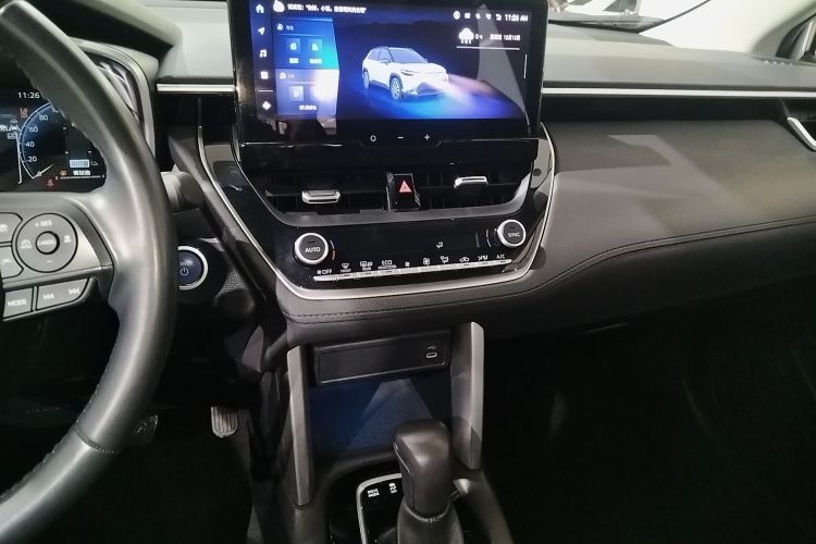 丰田 锋兰达 2023款 2.0L 智能电混双擎 尊贵版中控内饰16