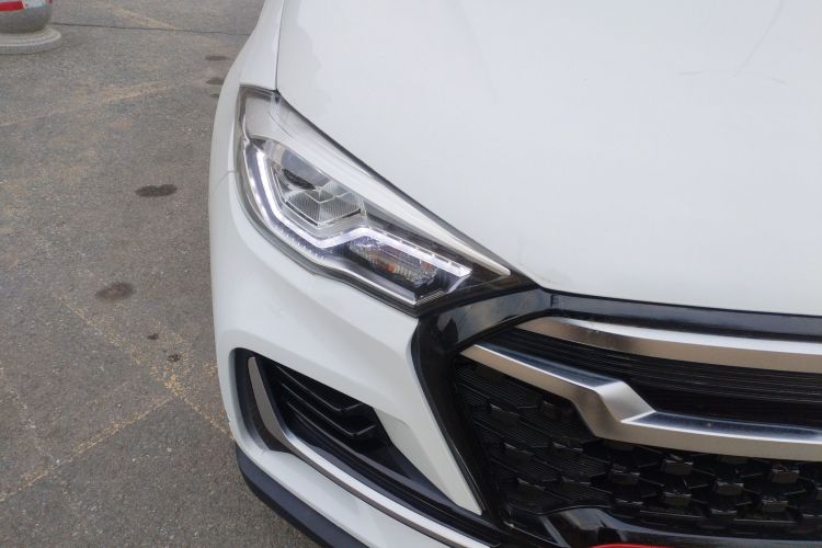 中国重汽VGV VGV U70Pro 2022款 1.5T 自动优悦版 7座车身外观8