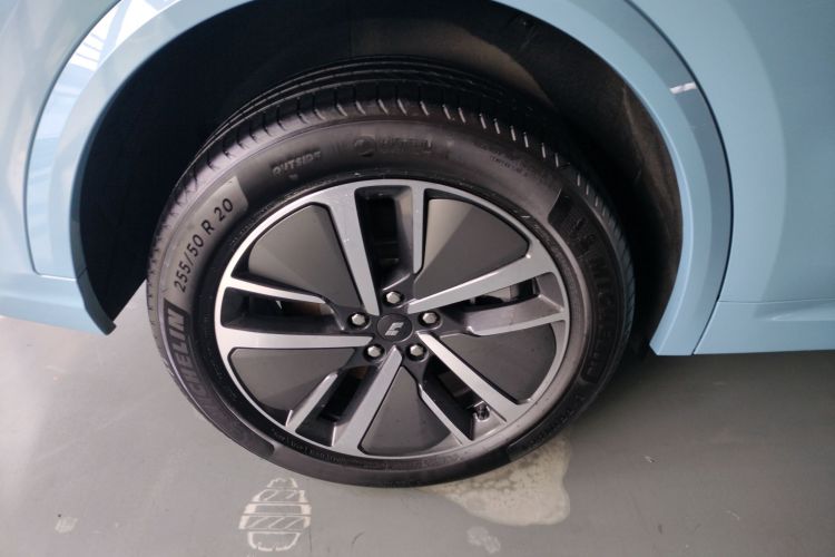 理想汽车 理想L8 2024款 Max车身外观56