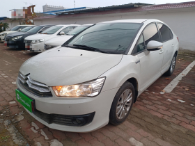 雪铁龙 世嘉 2016款 经典 三厢 1.6L 手动品尚型