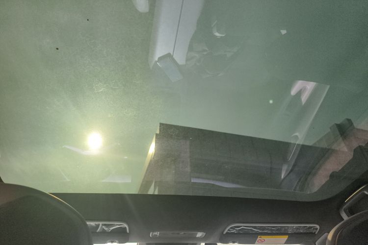 领克Z10 2025款 95kWh 702km四驱Halo局部细节22