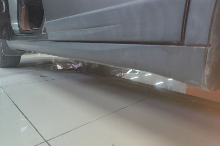 一汽 森雅R7 2016款 1.6L 手动豪华型局部细节9002