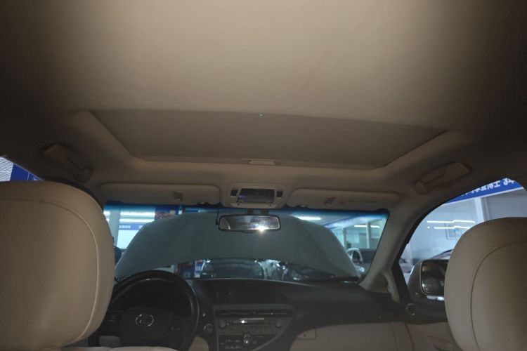 雷克萨斯RX经典 2011款 270 典雅版中控内饰22