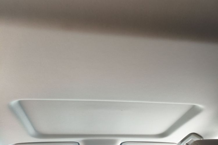 别克GL8 2023款 陆上公务舱 舒适型中控内饰22