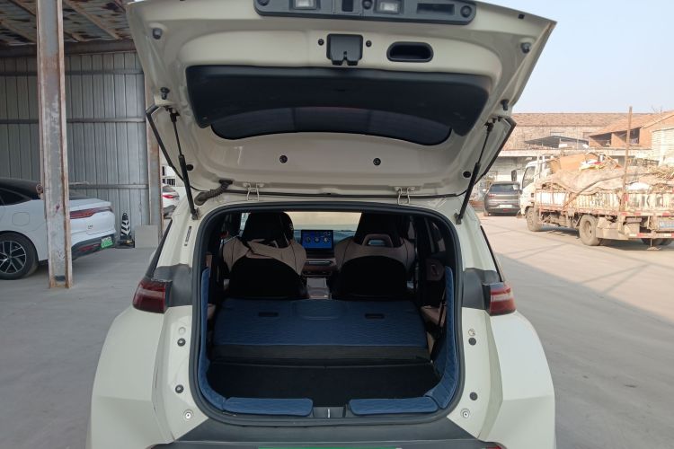 比亚迪 海鸥 2023款 活力版机舱底盘23