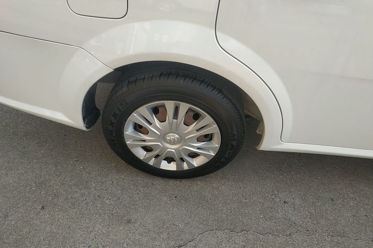 别克 凯越 2015款 1.5L 自动经典型车身外观6008