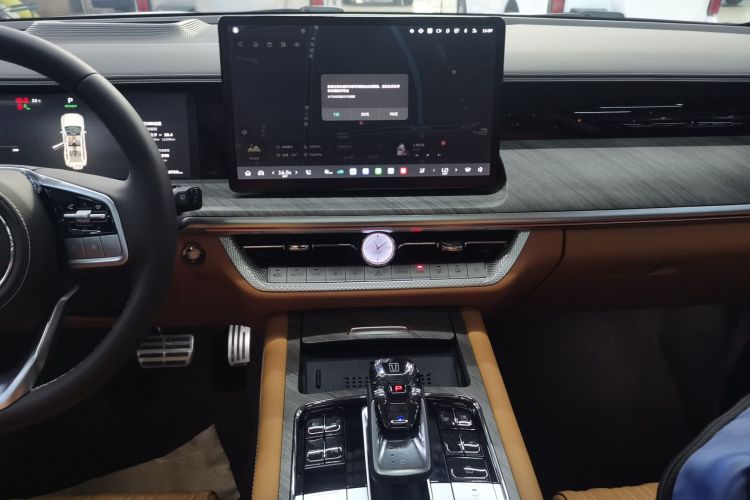 坦克500新能源 2025款 Hi4-Z中控内饰16