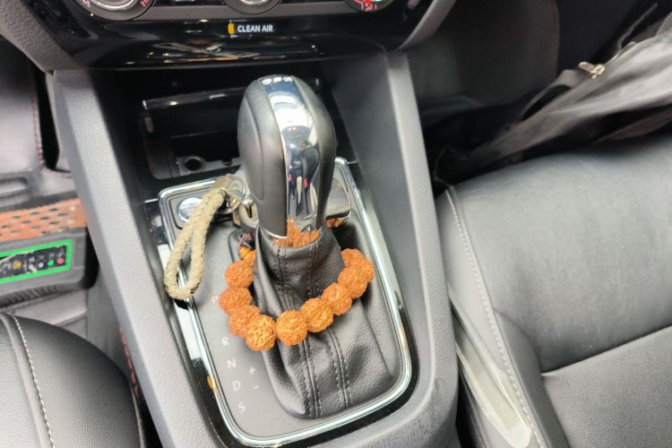 大众 速腾 2018款 280TSI DSG舒适型局部细节18