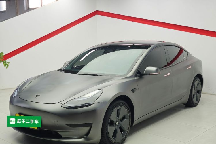 特斯拉 Model 3 2022款 后轮驱动版车身外观1