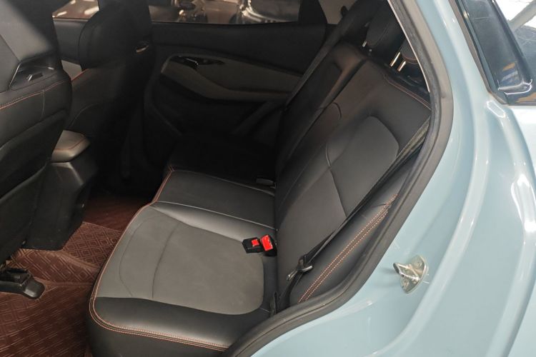 宝骏RS-3 2020款 1.5L CVT  24小时在线豪华型中控内饰7004