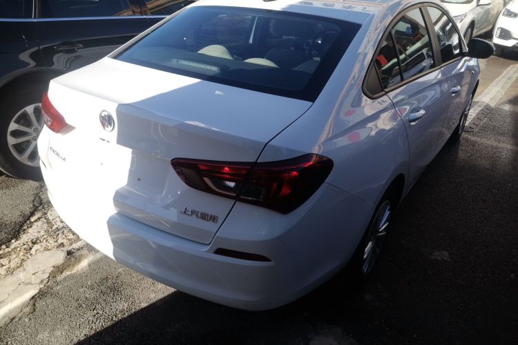 别克 凯越 2020款 15N CVT精英型车身外观7