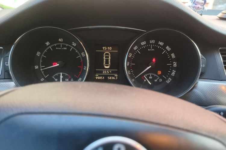 斯柯达 昊锐 2012款 1.8TSI 手动优雅版中控内饰15