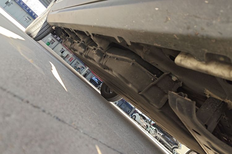 零跑汽车 零跑T03 2023款 310轻享版局部细节9001