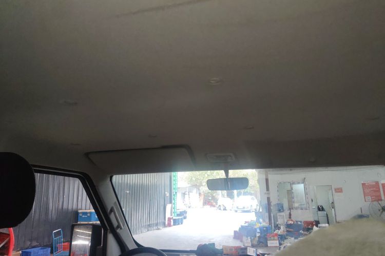 SRM鑫源新能源E3L 2025款 宁德41.86Kwh 305KM 实用型客车中控内饰22