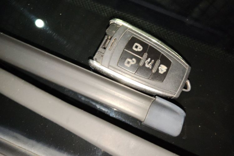 北汽新能源EC5 2019款 新尚版中控内饰7001