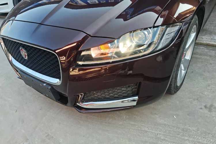 捷豹XFL 2020款 XFL 2.0T P200 两驱精英版局部细节36