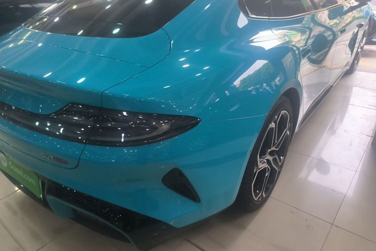 小米汽车 小米SU7 2024款 四驱Max创始版车身外观9