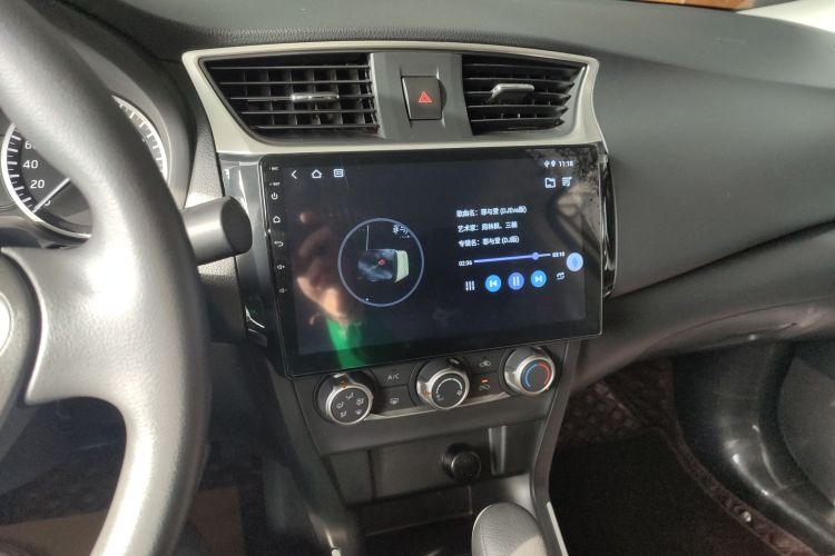 日产 轩逸 2024款 改款二 经典 1.6XE CVT舒适版中控内饰16