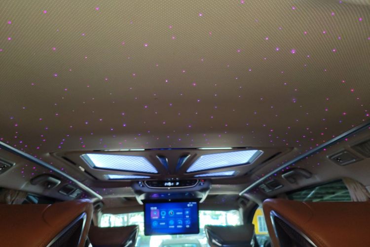 广汽传祺 传祺M8 2021款 大师系列 390T 至尊版局部细节22