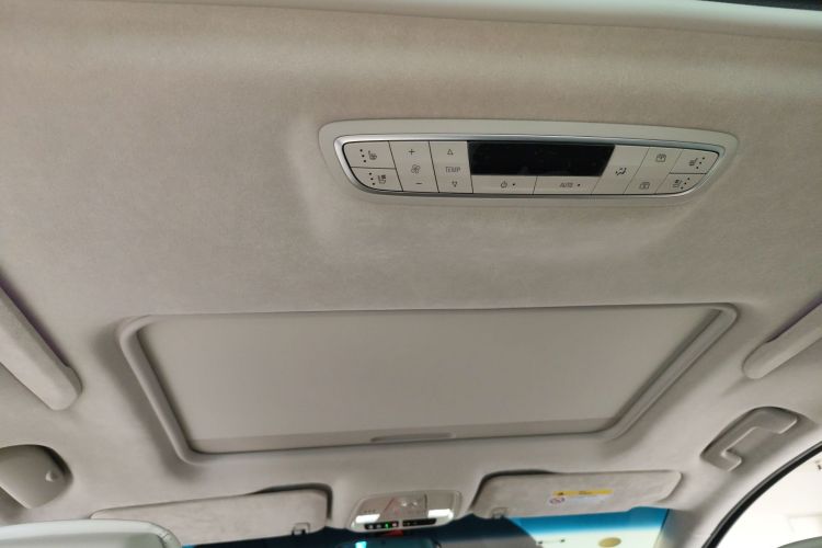 别克GL8 2018款 28T Avenir艾维亚 国VI局部细节22