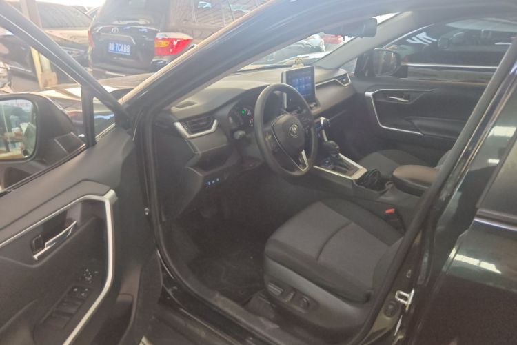丰田 RAV4荣放 2021款 2.0L CVT两驱风尚版中控内饰20