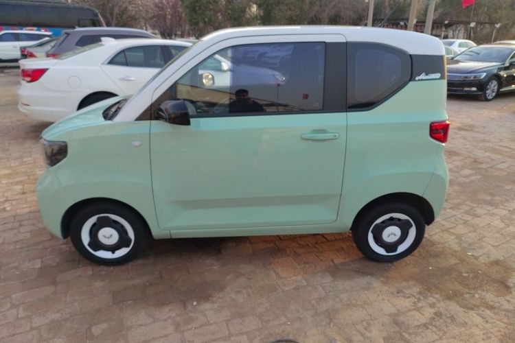 五菱汽车 宏光MINIEV 2022款 马卡龙臻享款 磷酸铁锂车身外观6003