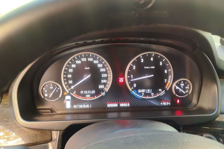 宝马X5(进口) 2014款 xDrive35i 豪华型局部细节14