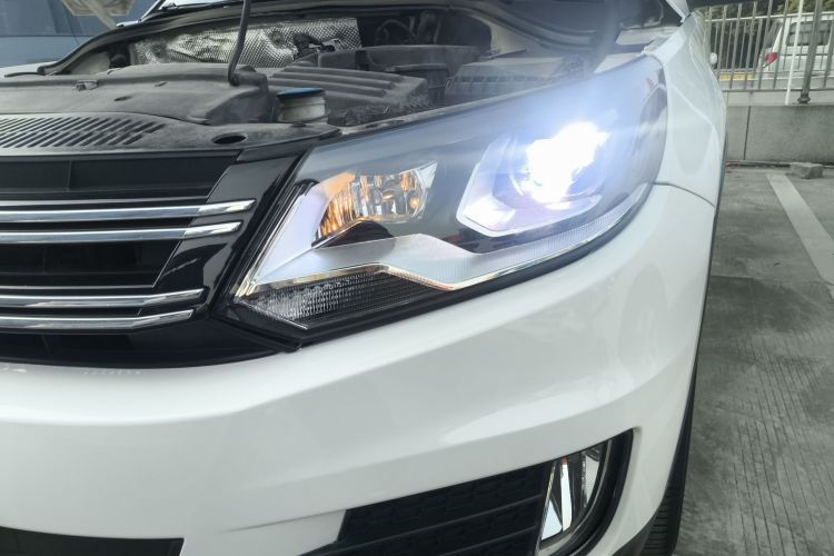 大众 途观 2017款 300TSI 自动两驱丝绸之路风尚版局部细节36