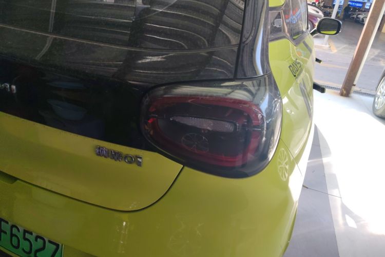 东风纳米 纳米01 2024款 430 Plus智+车身外观9