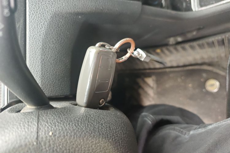 大众 宝来 2017款 1.6L 手动舒适型中控内饰7001