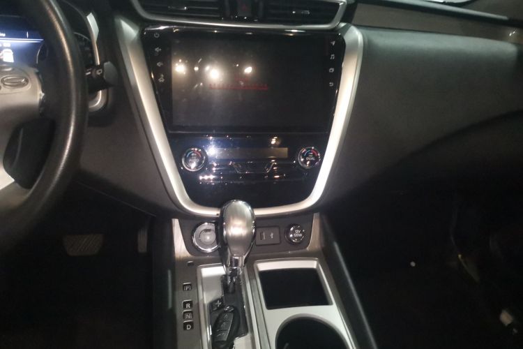 日产 楼兰 2019款 2.5L XL 两驱智联豪华版 国VI中控内饰16