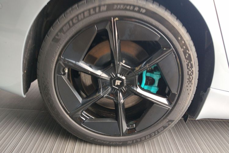 昊铂GT 2023款 710后驱超充Max版车身外观6008