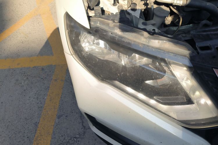 日产 奇骏 2017款 2.0L CVT舒适版 2WD车身外观6006