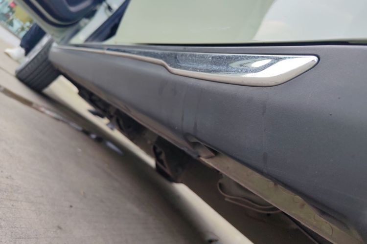 哪吒汽车 哪吒V 2022款 潮 400 Lite局部细节9002