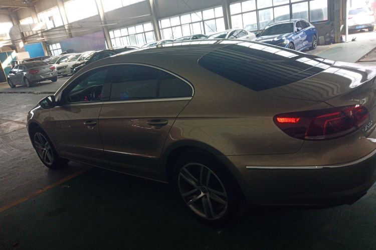 一汽-大众CC 2016款 1.8TSI 尊贵型车身外观4