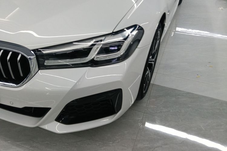 宝马5系 2022款 改款三 530Li 尊享型 M运动套装局部细节36