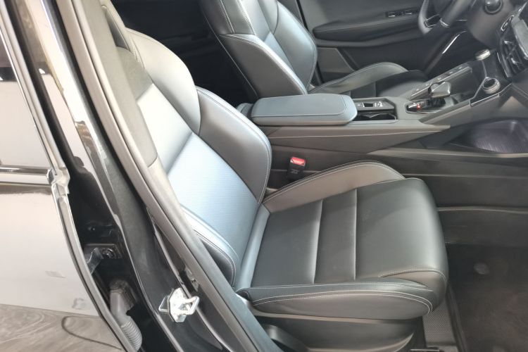 领克06 2020款 1.5T 劲Pro局部细节41