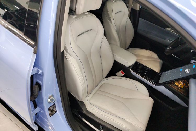 小鹏P5 2022款 460E+局部细节41