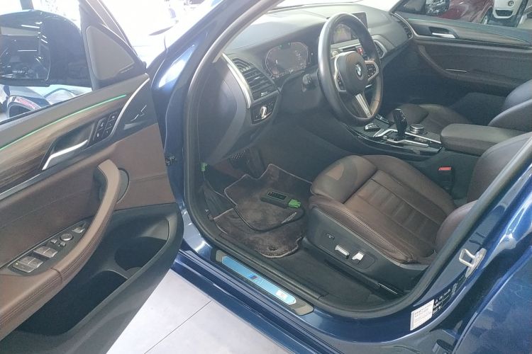 宝马X3 2020款  xDrive28i M运动套装中控内饰7003