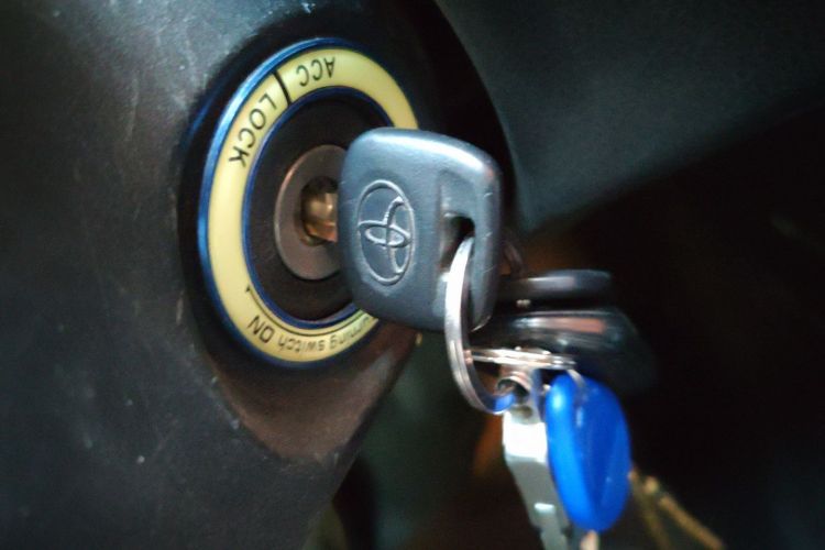 丰田 威驰 2017款 1.5L 手动创行版中控内饰11