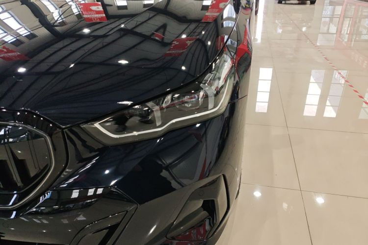 宝马5系 2026款 530Li 领先型 M运动套装局部细节36