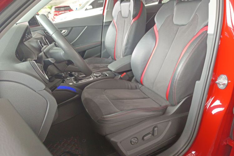 奥迪Q2L 2018款 35 TFSI 时尚动感型 国V中控内饰19