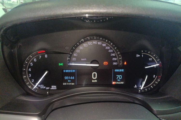 凯迪拉克ATS-L 2017款 28T 时尚型中控内饰14