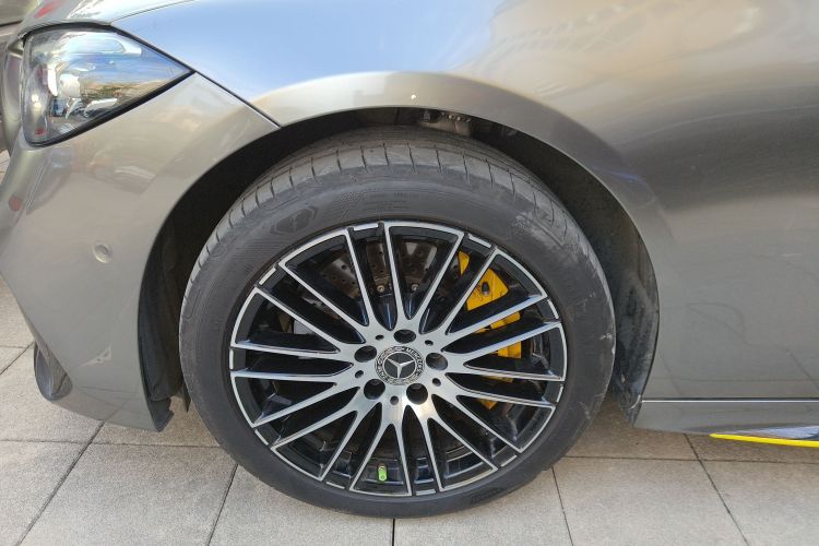 奔驰C级 2024款 改款 C 260 L 运动版车身外观6007