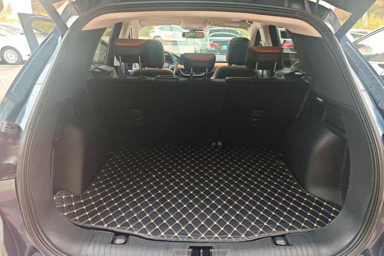 福特 锐际 2020款 EcoBoost 245 四驱嘉享款机舱底盘23