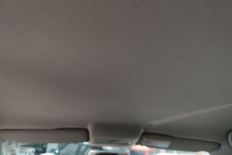 大众 Polo 2014款 1.4L 手动风尚版中控内饰22