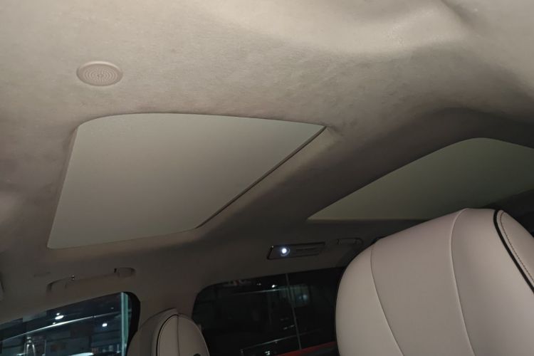 腾势D9 2024款 DM-i 980 四驱旗舰型局部细节22