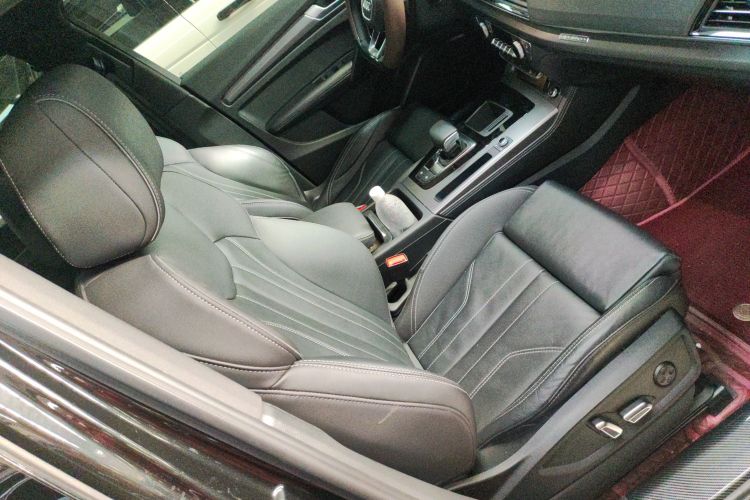 奥迪Q5L 2023款 40T 豪华动感型局部细节41