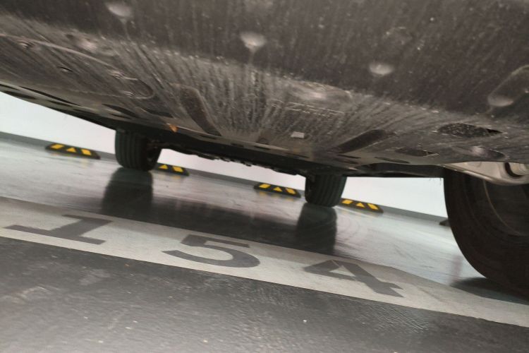 方程豹 钛7 2025款 190KM四驱Ultra版局部细节9008